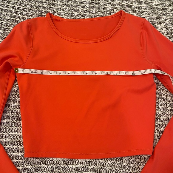 Lululemon Wunder Train Cropped Long Sleeve - Picture 5 of 5